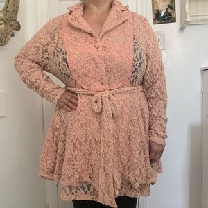 Plus size, the pyramid collection, 3XL Lace Jacket